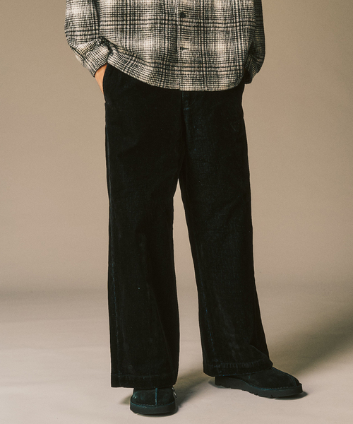 417 EDIFICE（フォーワンセブンエディフィス）の「ベロアデニム フレアワークパンツ（スラックス・メンズ・ブラック/ブラウン・SMALL/MEDIUM/LARGE）」の3枚目の写真