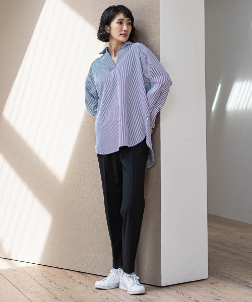 la.f…（ラエフ）の「【WEB限定】"すっきり快適な履き心地"テーパードパンツ≪洗濯機で洗える≫（その他パンツ・レディース・キャメル/ブラック系その他/ブラック・11号/9号/7号）」の20枚目の写真