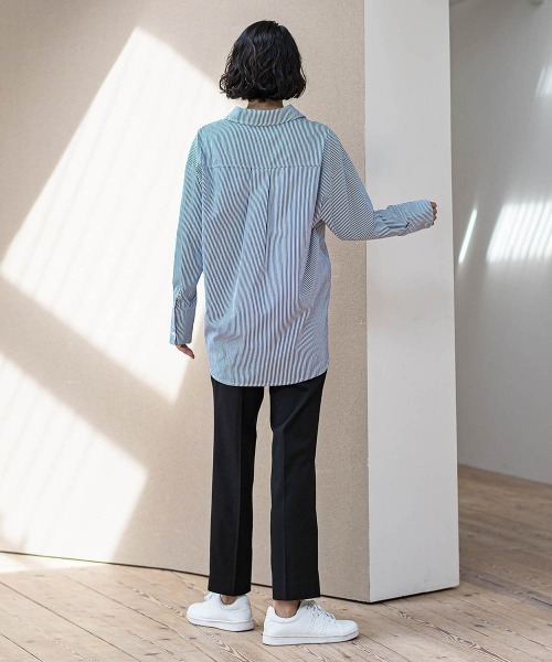 la.f…（ラエフ）の「【WEB限定】"すっきり快適な履き心地"テーパードパンツ≪洗濯機で洗える≫（その他パンツ・レディース・キャメル/ブラック系その他/ブラック・11号/9号/7号）」の22枚目の写真