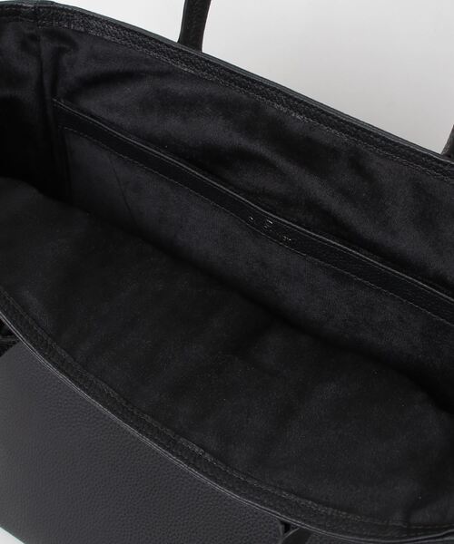 GUIONNET（ギオネ）の「【万能Sサイズ】撥水レザー ハンドバッグ 本革 600g軽量 ギオネ（トートバッグ・レディース・ブラック・FREE）」の21枚目の写真