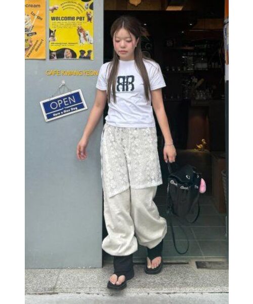 ROCKCAKE(ロックケーキ)の「Lace Line 2way Jogger - Oatmeal(スウェットパンツ・レディース・その他・XX-SMALL/SMALL/X-SMALL)」の6枚目の写真