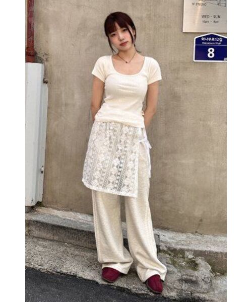 ROCKCAKE(ロックケーキ)の「Lace Line 2way Jogger - Oatmeal(スウェットパンツ・レディース・その他・XX-SMALL/SMALL/X-SMALL)」の7枚目の写真