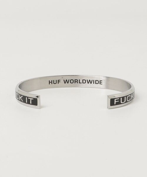 HUF(ハフ)の「HUF MONO BRACELET ハフ モノ メッセージ ブレスレット(ブレスレット・メンズ・シルバー系・FREE)」の8枚目の写真