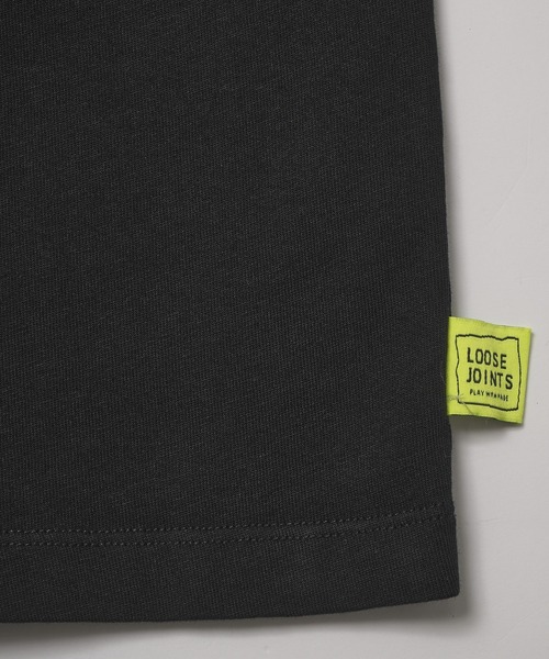 LOOSE JOINTS(ルーズジョインツ)の「LOOSEJOINTS MISHA HOLLENBACH-WHAT DID YOU DO AT THE FOUNTAIN S/S TEE LS25JS001MH(Tシャツ/カットソー・メンズ・ブラック・M/L)」の11枚目の写真