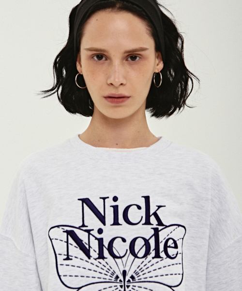 NICK&NICOLE(ニックアンドニコール)の「VOLUME BUTTERFLY SIGNATURE SWEATSHIRT_MELANGE NAVY(スウェット・レディース・その他・FREE)」の2枚目の写真
