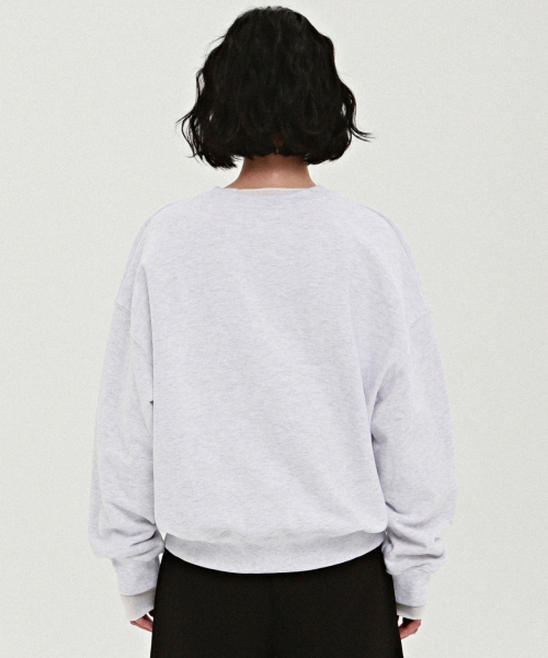 NICK&NICOLE(ニックアンドニコール)の「VOLUME BUTTERFLY SIGNATURE SWEATSHIRT_MELANGE NAVY(スウェット・レディース・その他・FREE)」の3枚目の写真