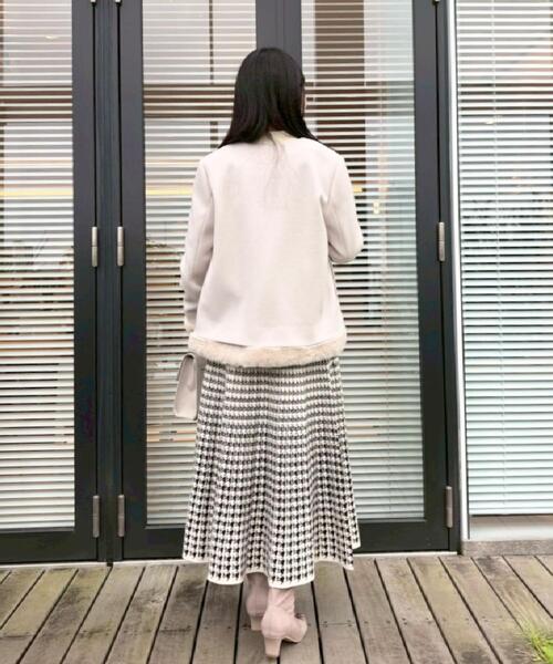 セール】【大人レディ・フェイクファー取り外し可能】ケープ風ショート