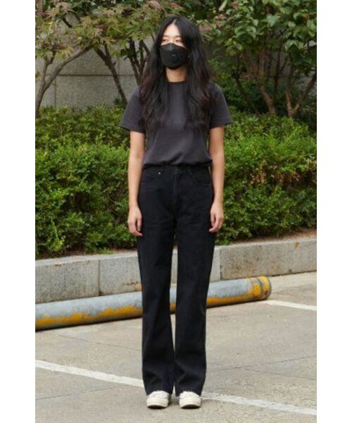 MUSINSA STANDARD WOMAN（ムシンサスタンダードウーマン）の「ウィメンズベーシッククルーネックTシャツ[ダークグレー]（Tシャツ/カットソー・レディース・その他・SMALL/MEDIUM/X-SMALL/LARGE/X-LARGE）」の9枚目の写真
