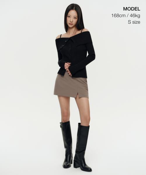 MUSINSA STANDARD WOMAN(ムシンサスタンダードウーマン)の「レディーススリットミニスコート【ダスティベージュ】(スカート・レディース・その他・SMALL/MEDIUM/LARGE/X-SMALL)」の2枚目の写真