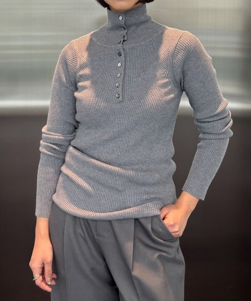 アメリヴィンテージ　UND HIGH NECK BUTTON KNIT TOP UND HIGH NECK BUTTON KNIT TOP（ニット/セーター）｜Ameri（アメリ