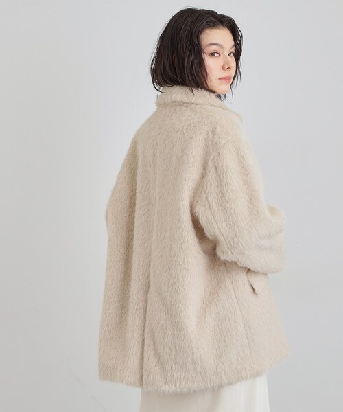 THE SHOP TK （ザ ショップ ティーケー ）の「纏うだけで大人上品 シャギーチェスターハーフコート（チェスターコート・レディース・チャコールグレー/ライトベージュ・12/13）」の17枚目の写真