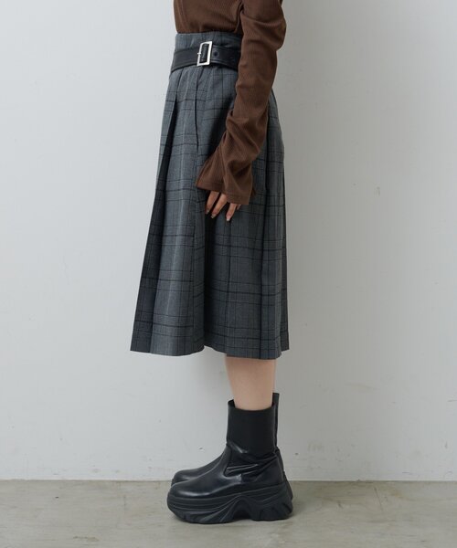 Kastane（カスタネ）の「*【チェック&無地/一部店舗限定】ベルトプリーツミドルスカート（スカート・レディース・グレー/チャコールグレー・FREE）」の14枚目の写真