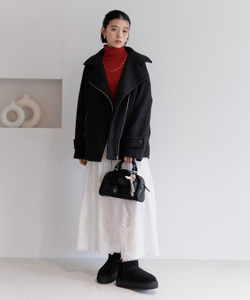 BAYFLOW（ベイフロー）の「[新素材でブラッシュアップ]リブタートルニット（ニット/セーター・レディース・レッド/ブラック/グレイッシュベージュ・MEDIUM/SMALL）」の18枚目の写真