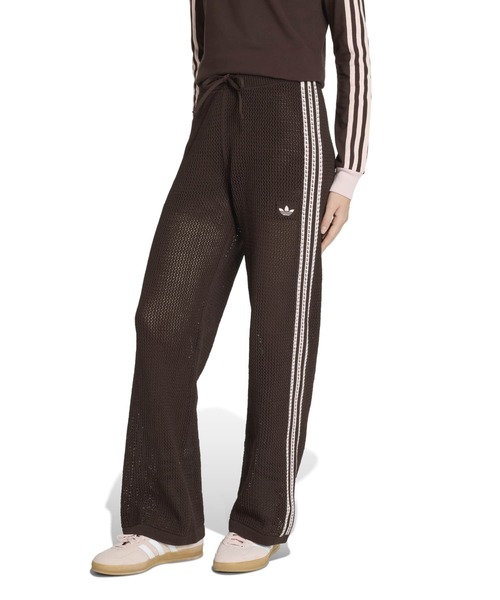 adidas(アディダス)の「adidas KNITTED CROCHET FIREBIRD TRACKPANTS / アディダス ニット クロッシュ ファイヤーバード トラックパンツ(その他パンツ・レディース・ブラウン・L/M/S)」の2枚目の写真