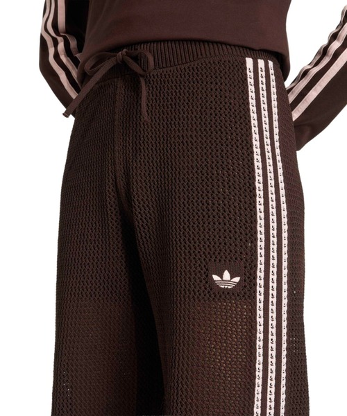 adidas(アディダス)の「adidas KNITTED CROCHET FIREBIRD TRACKPANTS / アディダス ニット クロッシュ ファイヤーバード トラックパンツ(その他パンツ・レディース・ブラウン・L/M/S)」の3枚目の写真