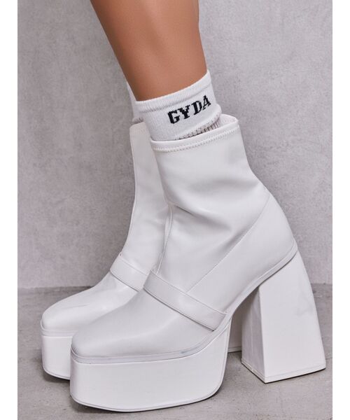 GYDA（ジェイダ）の「GYDA SHEER LOOSE SOX（ソックス/靴下・レディース・オフホワイト/ブラック・FREE）」の13枚目の写真