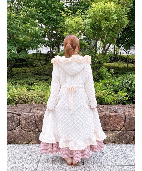 フリルフード付きキルティングロングコート（その他アウター）｜PINK