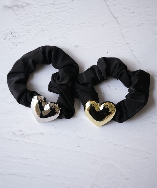 Port（ポート）の「【 Port / ポート 】 シルバー＆ゴールド メタルパーツ付 ブラック シュシュ #（ヘアゴム・レディース・シルバー系その他/ゴールド系その他/ブラック/ゴールド/シルバー・FREE）」の17枚目の写真