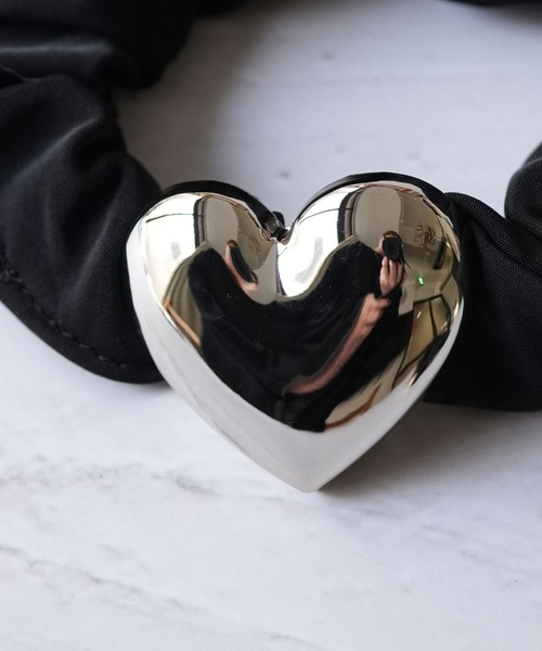 Port（ポート）の「【 Port / ポート 】 シルバー＆ゴールド メタルパーツ付 ブラック シュシュ #（ヘアゴム・レディース・シルバー系その他/ゴールド系その他/ブラック/ゴールド/シルバー・FREE）」の9枚目の写真