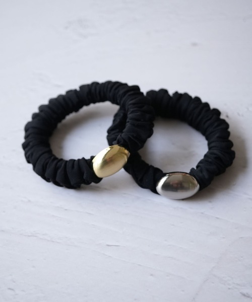 Port（ポート）の「【 Port / ポート 】 シルバー＆ゴールド メタルパーツ付 ブラック シュシュ #（ヘアゴム・レディース・シルバー系その他/ゴールド系その他/ブラック/ゴールド/シルバー・FREE）」の14枚目の写真