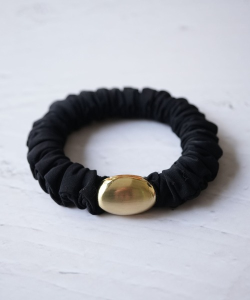 Port（ポート）の「【 Port / ポート 】 シルバー＆ゴールド メタルパーツ付 ブラック シュシュ #（ヘアゴム・レディース・シルバー系その他/ゴールド系その他/ブラック/ゴールド/シルバー・FREE）」の11枚目の写真