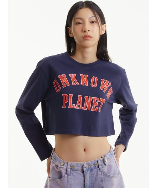 UNKNOWN PLANET(アンノウンプラネット)の「バスティロゴクロップTネイビー(Tシャツ/カットソー・レディース・その他・FREE)」の1枚目の写真