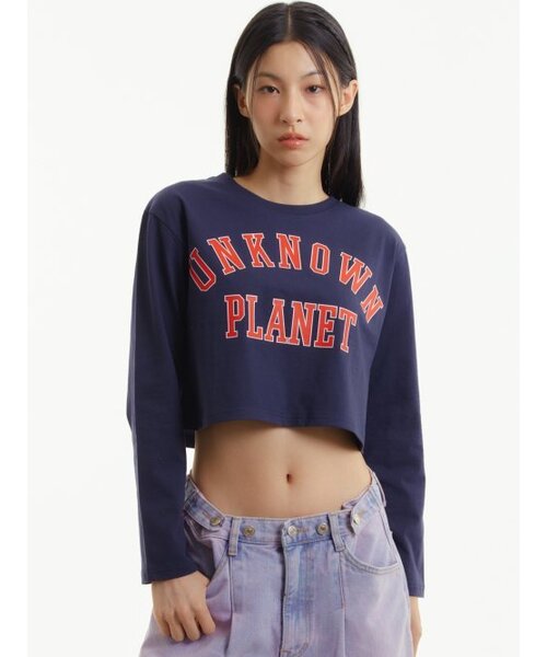 UNKNOWN PLANET(アンノウンプラネット)の「バスティロゴクロップTネイビー(Tシャツ/カットソー・レディース・その他・FREE)」の2枚目の写真