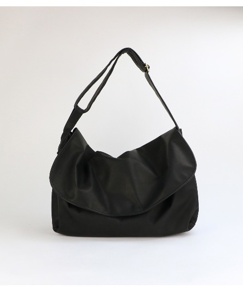 BrownBrown(ブラウンブラウン)の「【BrownBrown】ブラウン・ブラウン/ Shoulder bag -Matte(ショルダーバッグ・メンズ・ブラック/ブラウン・FREE)」の1枚目の写真