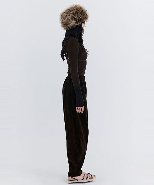 WNDERKAMMER（ブンダーカンマー）の「Knit Rib Half Turtleneck T-shirt_Brown（Tシャツ/カットソー・レディース・その他・SMALL）」の8枚目の写真