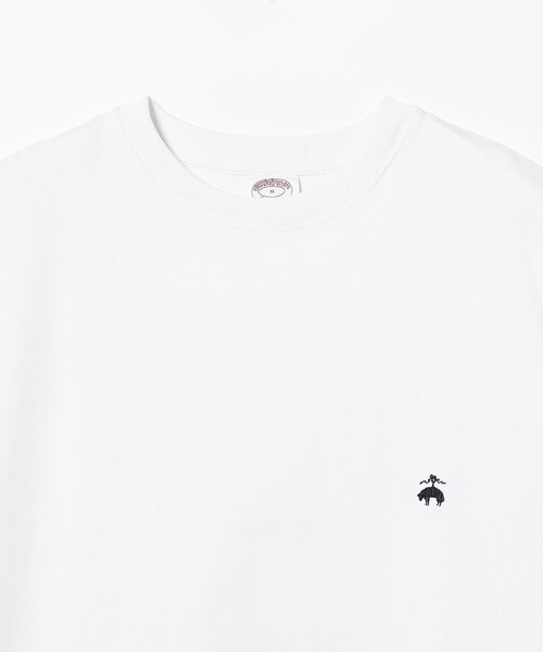 BEAMS F(ビームスエフ)の「Brooks Brothers / ヘビーウェイト Tシャツ(Tシャツ/カットソー・メンズ・ホワイト/ネイビー・MEDIUM/SMALL/LARGE)」の4枚目の写真
