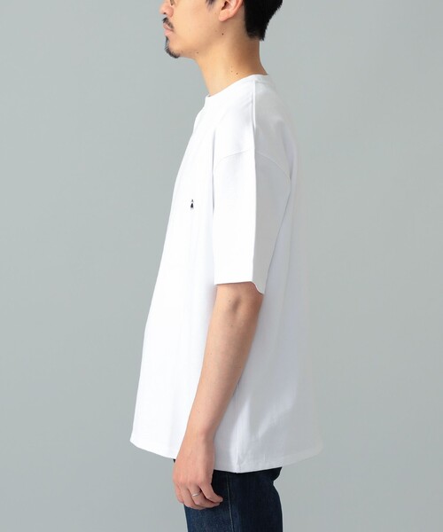 BEAMS F(ビームスエフ)の「Brooks Brothers / ヘビーウェイト Tシャツ(Tシャツ/カットソー・メンズ・ホワイト/ネイビー・MEDIUM/SMALL/LARGE)」の16枚目の写真