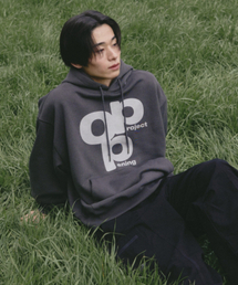 Opening Project（オープニングプロジェクト）の「OPP Logo Hoodie - Charcoal（パーカー）」