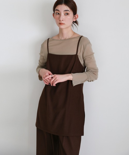 select MOCA(セレクトモカ)の「サイドスリットチュニックキャミソール(キャミソール・レディース・ベージュ/ブラウン/ブラック・FREE)」の1枚目の写真