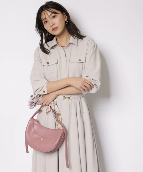 JUSGLITTY（ジャスグリッティー）の「２ＷＡＹボウタイシャツワンピース（ワンピース・レディース・グレイッシュベージュ/ピンク・2/1/0）」の13枚目の写真