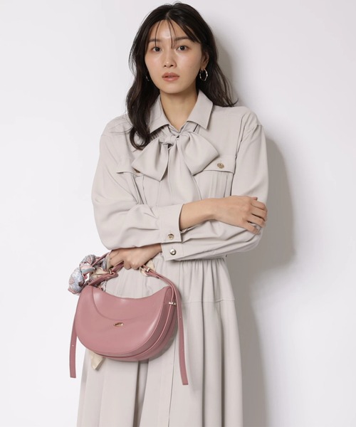 JUSGLITTY（ジャスグリッティー）の「２ＷＡＹボウタイシャツワンピース（ワンピース・レディース・グレイッシュベージュ/ピンク・2/1/0）」の21枚目の写真