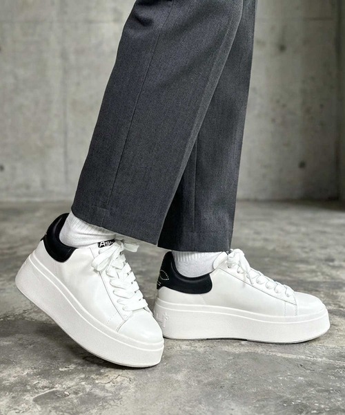 アッシュ【MOBY STUDS】厚底スタッズスニーカー ホワイトスニーカー