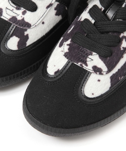 studio CLIP（スタディオクリップ）の「軽らくコンビスニーカー（スニーカー・レディース・ホワイト/ブラウン/ブラック・MEDIUM/LARGE）」の8枚目の写真