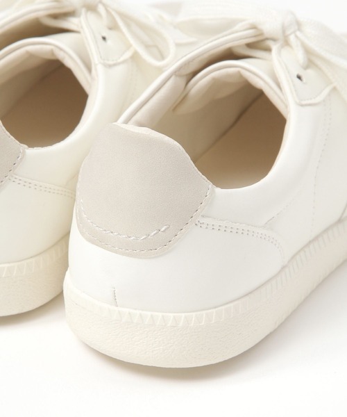 studio CLIP（スタディオクリップ）の「軽らくコンビスニーカー（スニーカー・レディース・ホワイト/ブラウン/ブラック・MEDIUM/LARGE）」の13枚目の写真