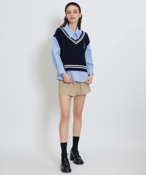 REDYAZEL（レディアゼル）の「カレッジライクラインベスト×シャツブラウス（ニット/セーター・レディース・ホワイト/グレー/イエロー/ネイビー・FREE）」の15枚目の写真