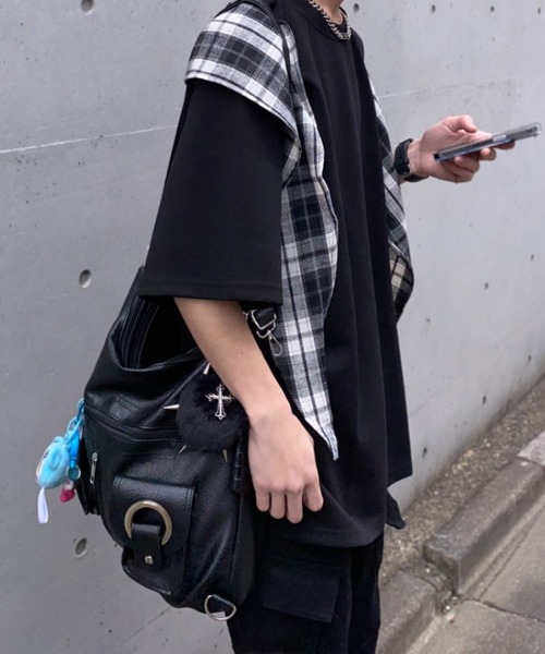 lilful（リルフル）の「【26年春夏新作】チェックドッキングデザインギミックTシャツ（Tシャツ/カットソー・メンズ・ブラック/グレー・M/L）」の6枚目の写真