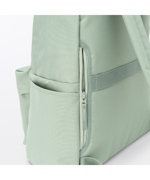 無印良品(ムジルシリョウヒン)の「肩の負担を軽くする 撥水 リュックサック(バックパック/リュック・レディース・グレー/ライトグリーン/ブルー系・FREE)」の17枚目の写真
