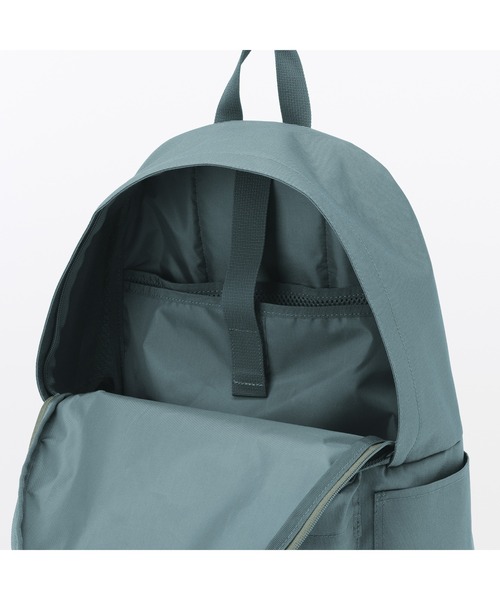 無印良品(ムジルシリョウヒン)の「肩の負担を軽くする 撥水 リュックサック(バックパック/リュック・レディース・グレー/ライトグリーン/ブルー系・FREE)」の22枚目の写真