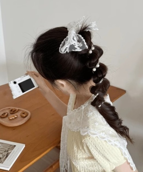 SHEPP（シープ）の「【26年春夏新作】【2点セット】レースリボンコイルアップ（ヘアピン・レディース・ホワイト/ブラック・F）」の5枚目の写真