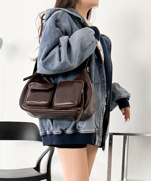 WEGO（ウィゴー）の「WEGO/立体ポケットハトメベルトバッグ（ショルダーバッグ・レディース・ブラウン/ホワイト/ブラック・FREE）」の11枚目の写真