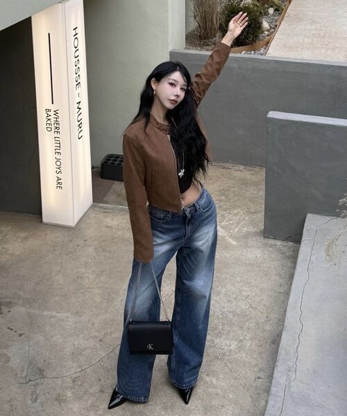 BUTTON UP(ボタンアップ)の「ハイライトウォッシュドワイドデニムパンツ(デニムパンツ・レディース・その他・SMALL/MEDIUM/LARGE)」の5枚目の写真