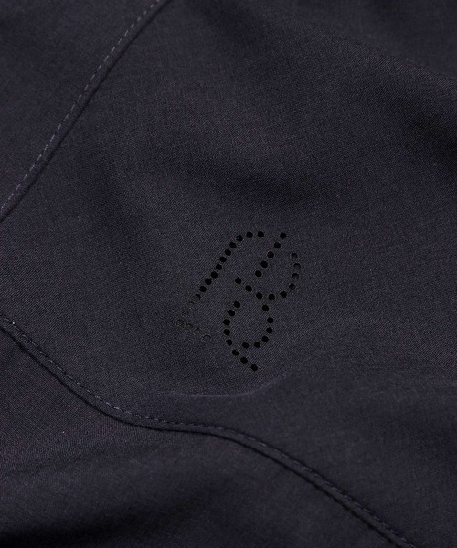 The DUFFER of ST.GEORGE（ザダファーオブセントジョージ）の「〔BLACK LABEL〕4WAY STRETCH HOODED BLOUSON：セットアップ対応 ストレッチ フーデッドブルゾン（ブルゾン・メンズ・チャコールグレー/ブラック・SMALL/MEDIUM/LARGE/X-LARGE）」の8枚目の写真