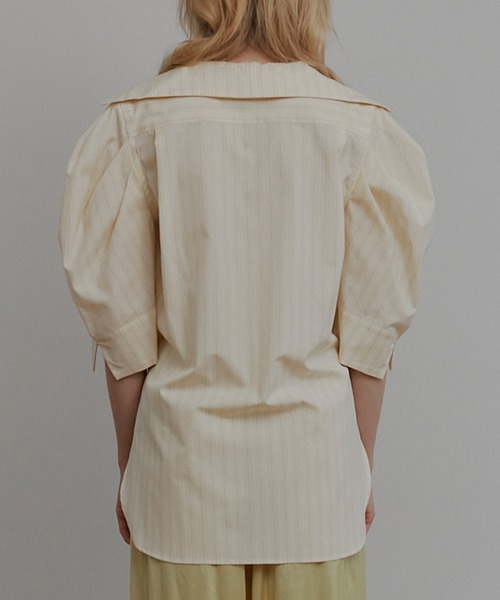 IRENENNE(アイレネ)の「タックスリーブショートスリーブシャツ / Tuck-Sleeve Short Sleeve Shirt(シャツ/ブラウス・レディース・オフホワイト/ライトイエロー/ライトブルー・36/38)」の17枚目の写真