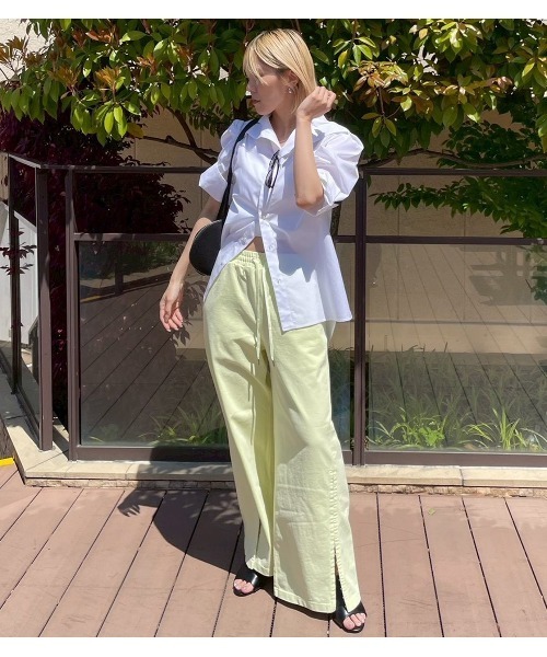 IRENENNE(アイレネ)の「タックスリーブショートスリーブシャツ / Tuck-Sleeve Short Sleeve Shirt(シャツ/ブラウス・レディース・オフホワイト/ライトイエロー/ライトブルー・36/38)」の21枚目の写真