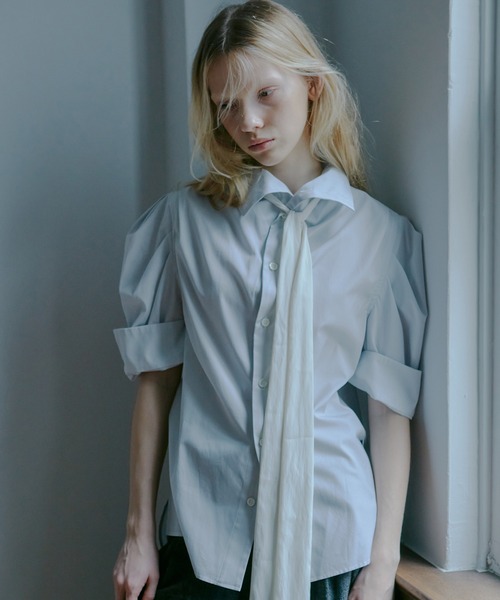 IRENENNE(アイレネ)の「タックスリーブショートスリーブシャツ / Tuck-Sleeve Short Sleeve Shirt(シャツ/ブラウス・レディース・オフホワイト/ライトイエロー/ライトブルー・36/38)」の20枚目の写真