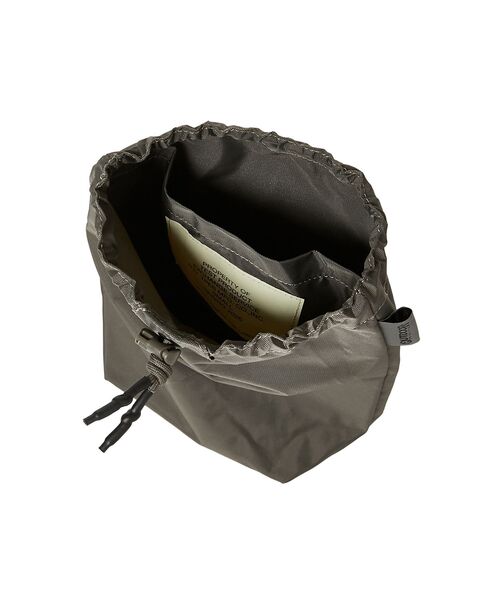 OUTDOOR PRODUCTS（アウトドアプロダクツ）の「N.HOOLYWOOD TPES × OUTDOOR PRODUCTS / DRAWSTRING BAG (SMALL)（ハンドバッグ・メンズ・ブラック/チャコール/ベージュ・ONE）」の12枚目の写真